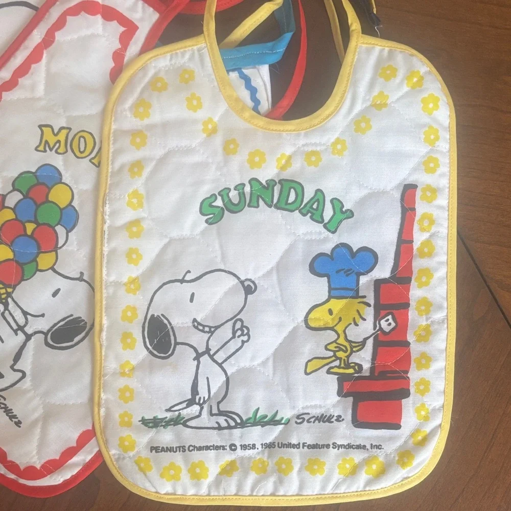 Vintage Snoopy and Woodstock Weekday Bib set -missing Saturday